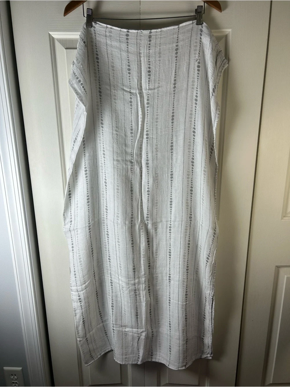 Aden + Anais Tranquility Beads Gray Polka Dot Baby Swaddle Blanket Bamboo Rayon